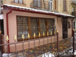 2 комн., ул. Градоначальницкая/Ризовская, 1/3, 47 кв.м. e4e188ed95 - зображення 1