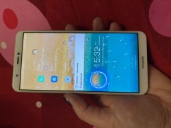Смартфон Huawei P Smart 2017 3/32Gb Gold a19d16fdb6 - зображення 1