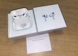 Apple AirPods pro e4cc456f9c - зображення 1