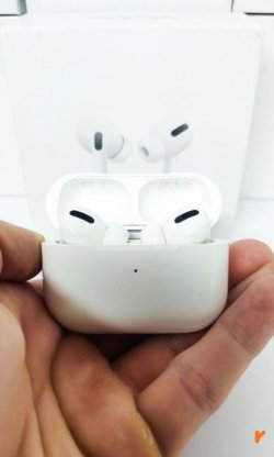 Срочно AirPods Pro оригинал б/у 39a90934c6 - зображення 1