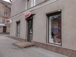 Помещение 115м2 (магазин "Linens"). Ул. Костенко №6. 88fb770c2d - зображення 1