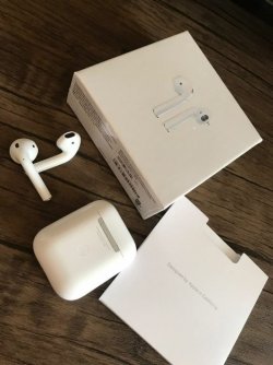 Оригинальные AirPods 2 с беспроводной зарядкой , Без Предоплаты!!! 851725263c - зображення 1