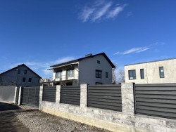 Стильні та надійні паркани від виробника в Києві 48a25033f1 - зображення 1