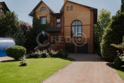 Продаж триповерхового будинку — 95 квартал, вул. Дністровська 6c71f679ff - зображення 1