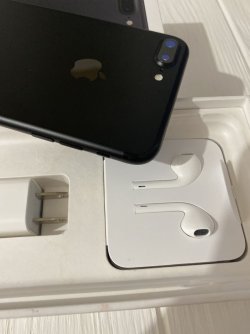 Продам свой Iphone 8 plus 64gb Neverlock! 1a0a89e456 - зображення 1