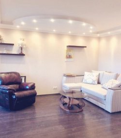 Трёхкомнатная квартира на Александра Невского 7d942b6e35 - зображення 1