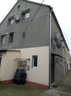 Продам квартиру на Ленпоселке, ул. Магистральная 76d00a2389 - зображення 1