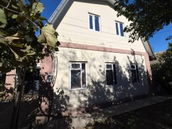 Продаж будинку. Вулиця Заньковецька. Дружба. a86a02ca98 - зображення 1