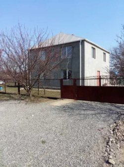 Продаю дом в пригороде 5588fb5c63 - зображення 1