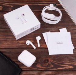 Продам! Новые беспроводные наушники Apple AirPods 2. ОРИГИНАЛ! bfe58940be - зображення 1