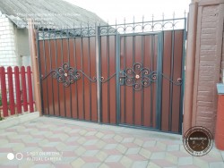Орні (розпашні) двостулкові металеві ворота. Відкатні ворота 436cd386b5 - зображення 1
