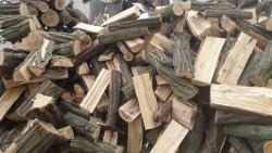 Продам дрова (акация, дуб, ясень) 282bdaf746 - зображення 1