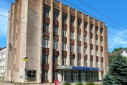 Продаж комплексу, вул. Криворіжсталі 1f465bae87 - зображення 1
