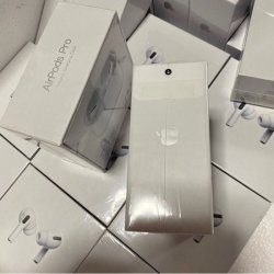 Оригинальные новые Apple Airpods2/Airpods2(wireless case)/AirPods Pro 9841350f3a - зображення 1