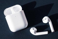 Наушники Apple AirPods 2 9c0f27626c - зображення 1